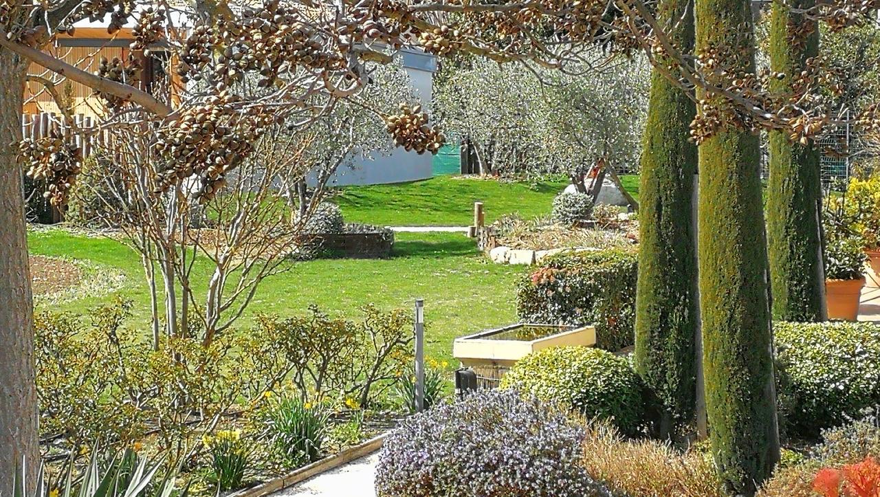 Maison d'hôtes Le Pré Gourmand - Adults only Eyragues Exterior foto